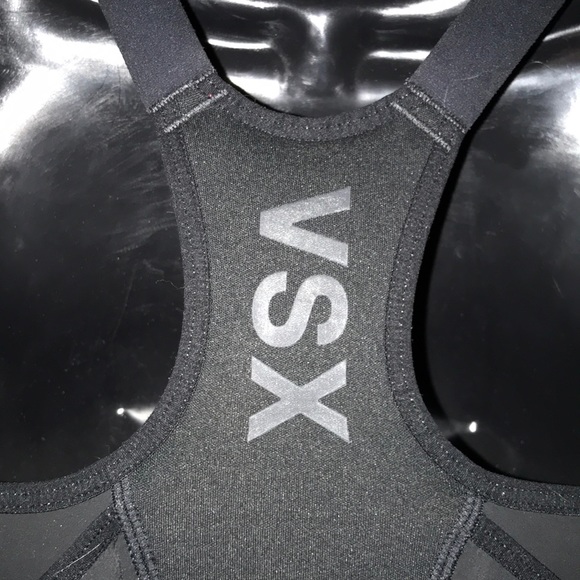 Victoria Secrets Sports Bra - Picture 8 of 11